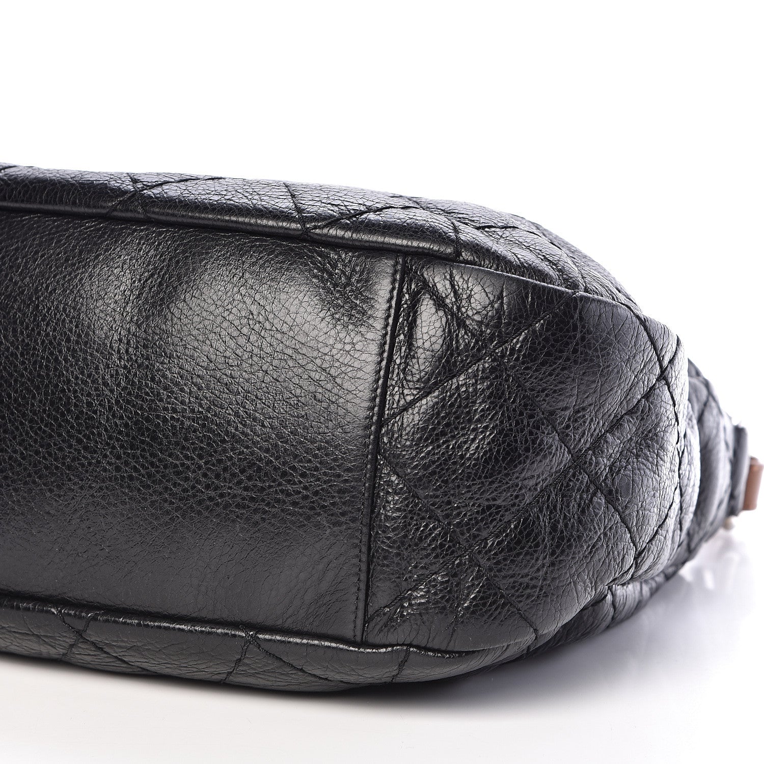 Chanel Glazed Calfskin On The Road Hobo Black 9 of 10