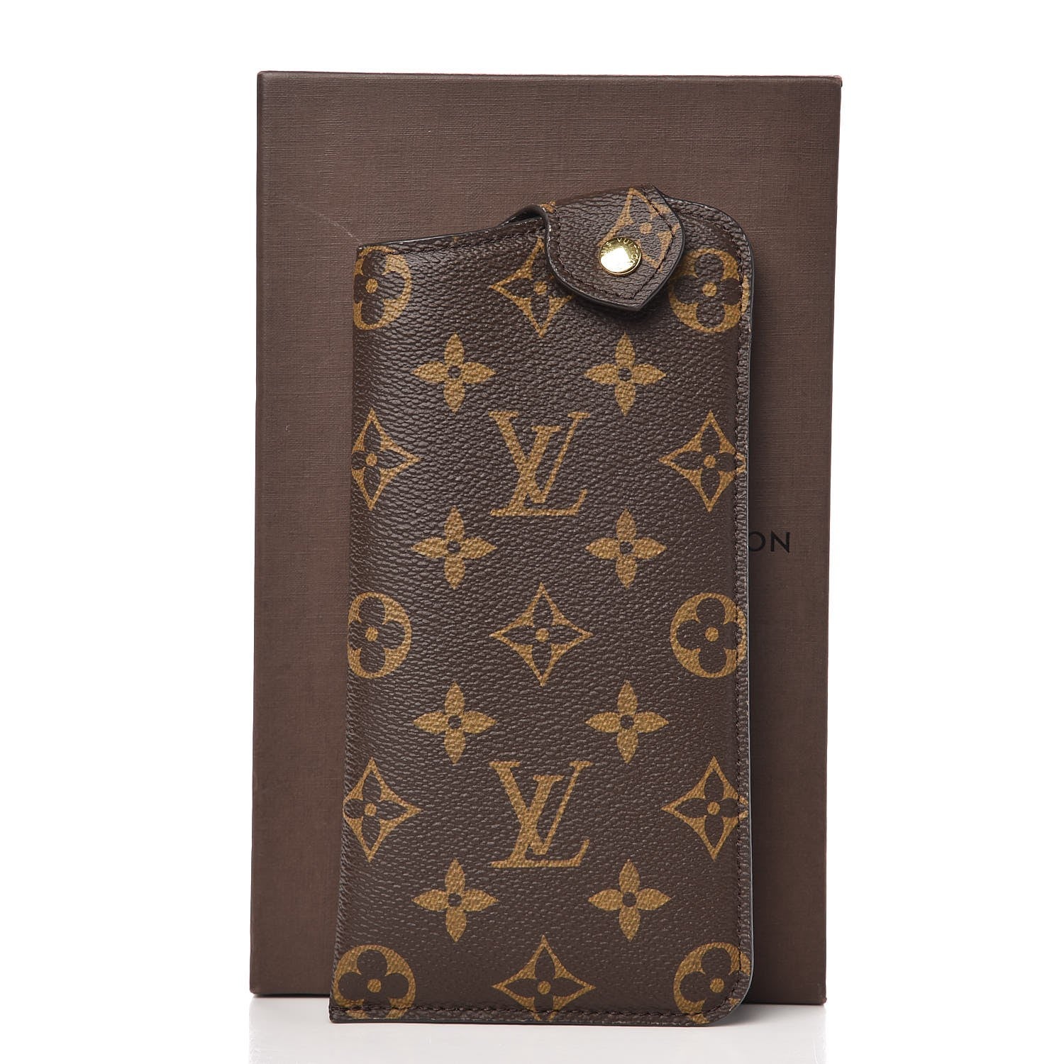 Louis Vuitton Monogram Sunglasses Case MM 6 of 6