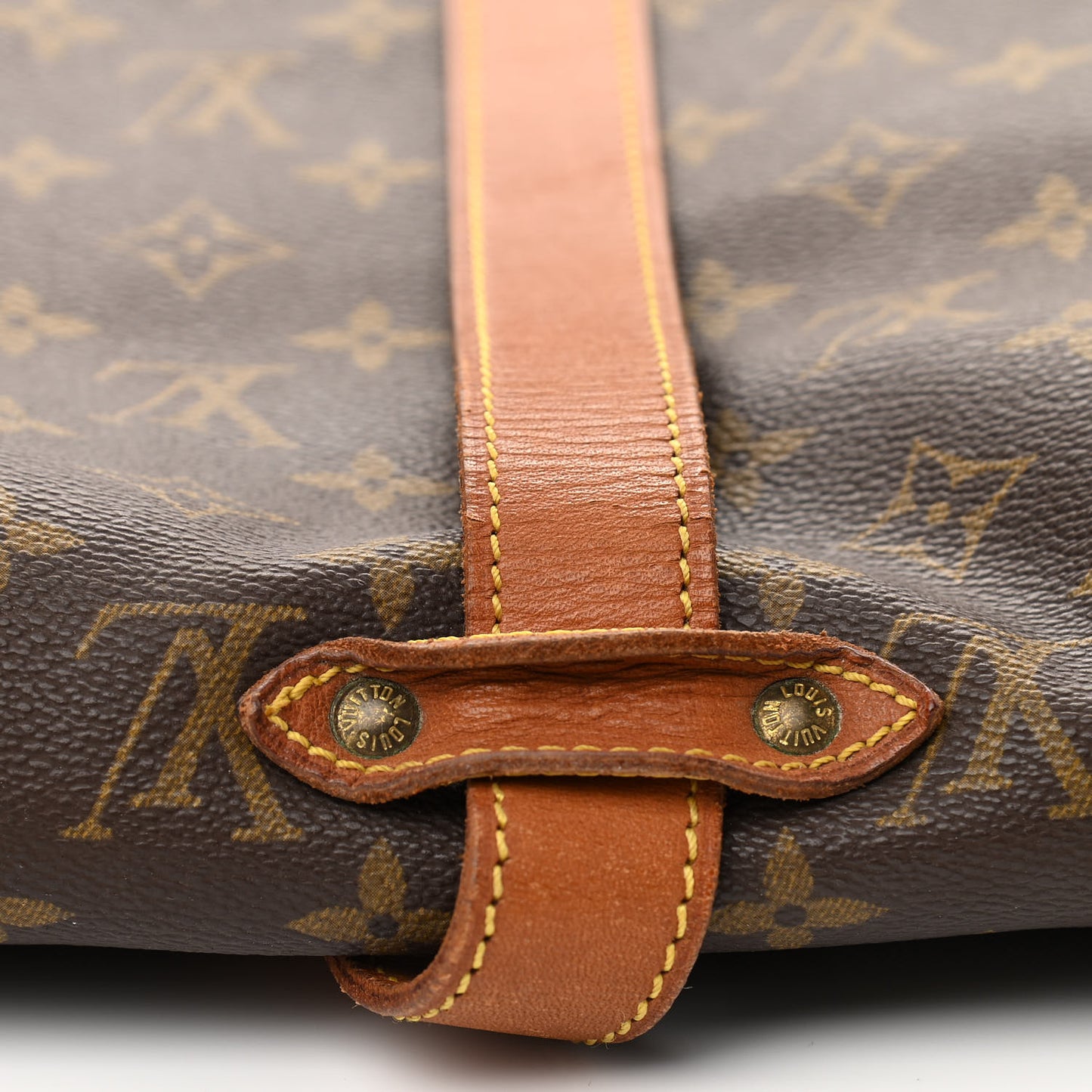 Monogram Saumur 35