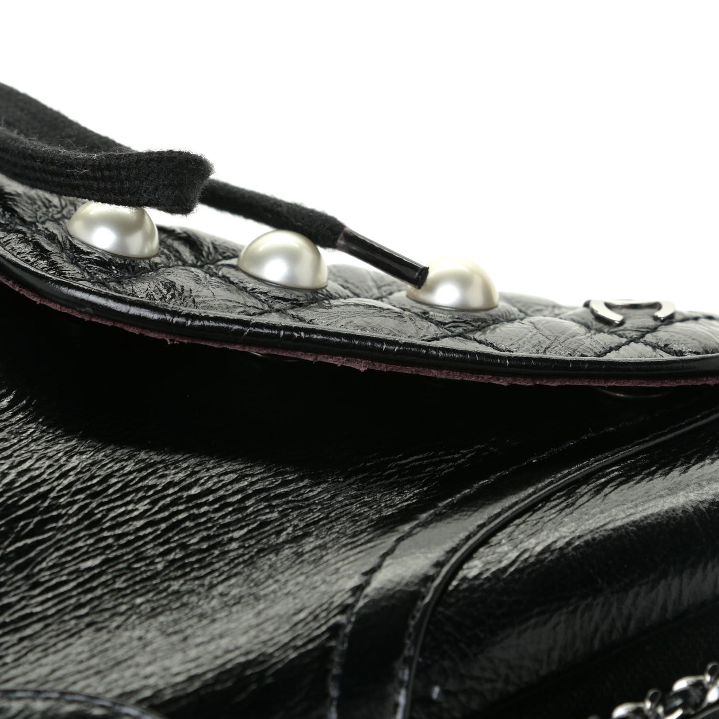 Crackled Calfskin Velvet Pearl Combat Short Boots 39 Black