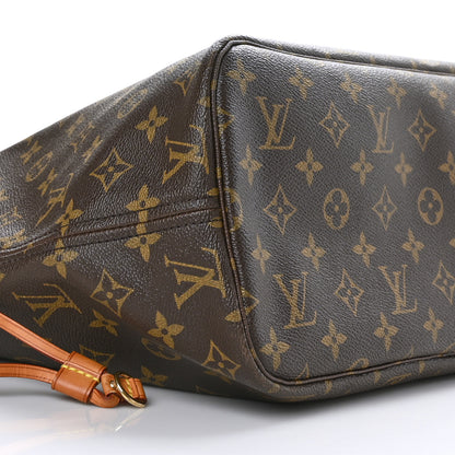 Louis Vuitton Monogram Neverfull MM 9 of 10