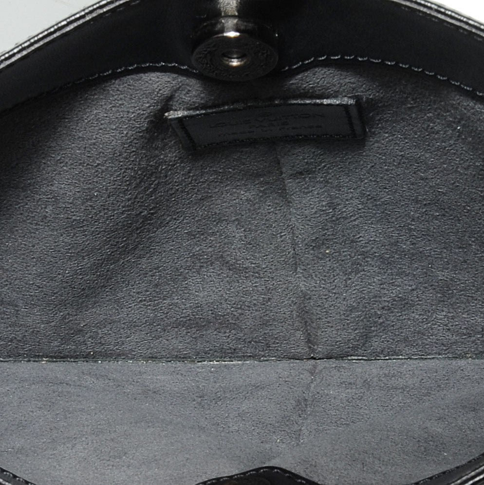 Epi Demi Lune Pochette Black