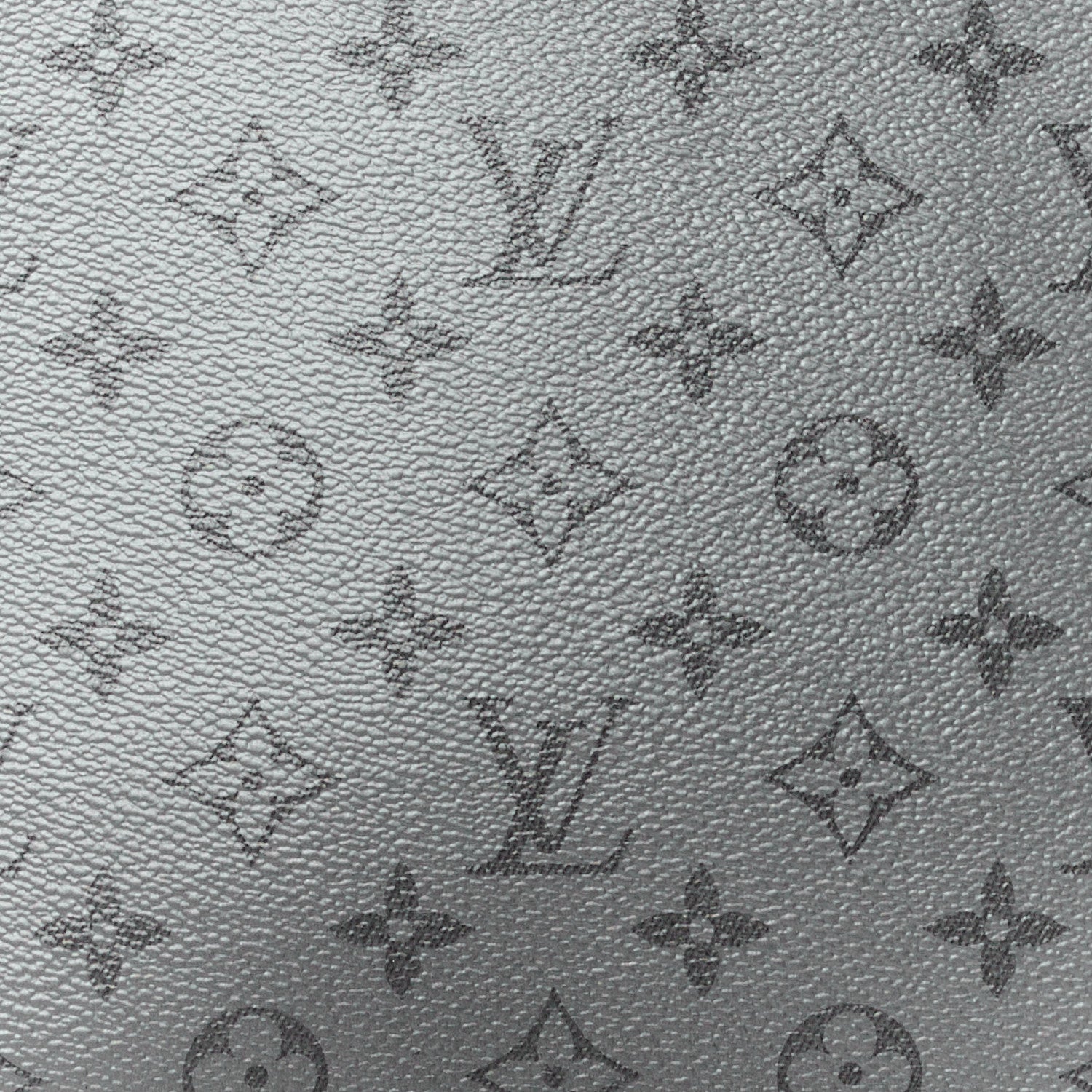 Louis Vuitton Taigarama Pochette Voyage MM Gunmetal 8 of 10