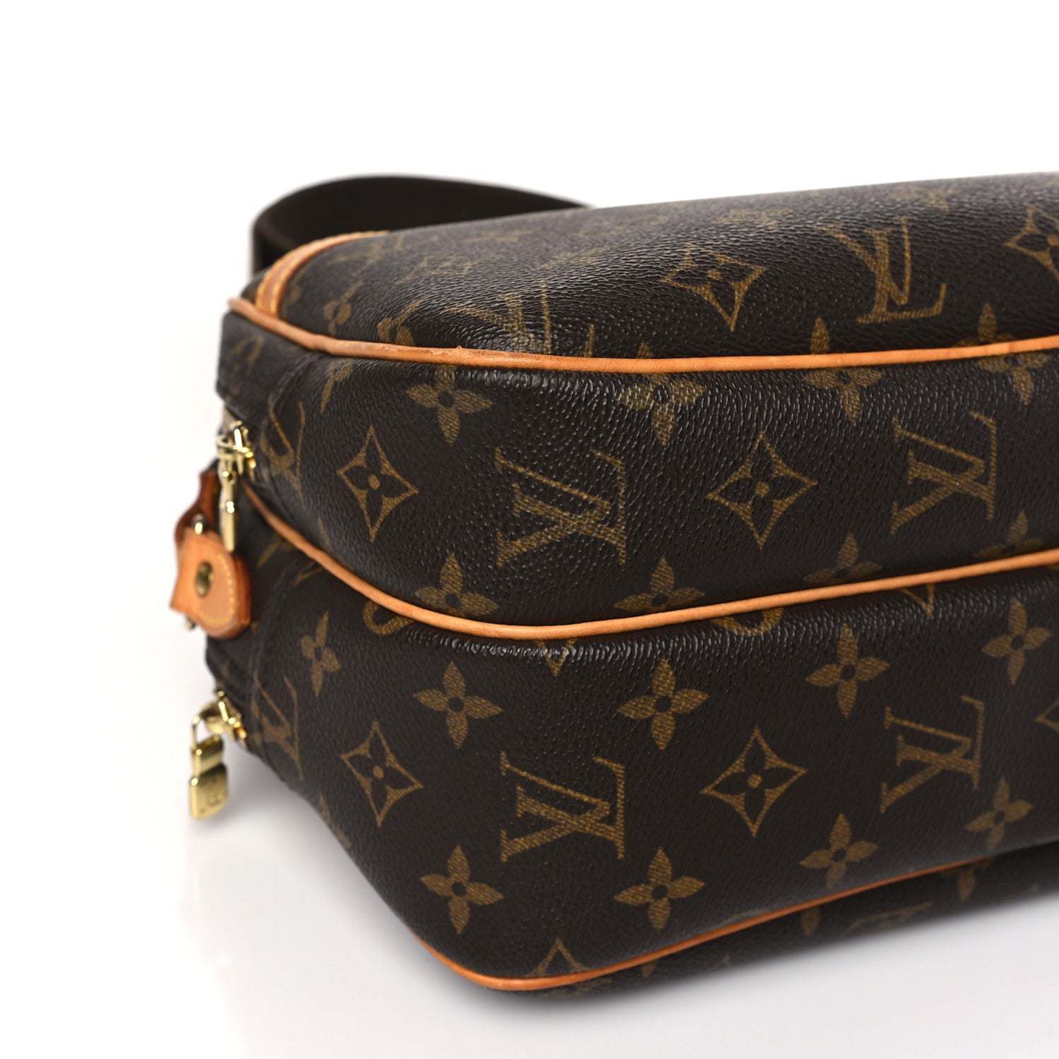 Louis Vuitton Monogram Reporter PM 8 of 9