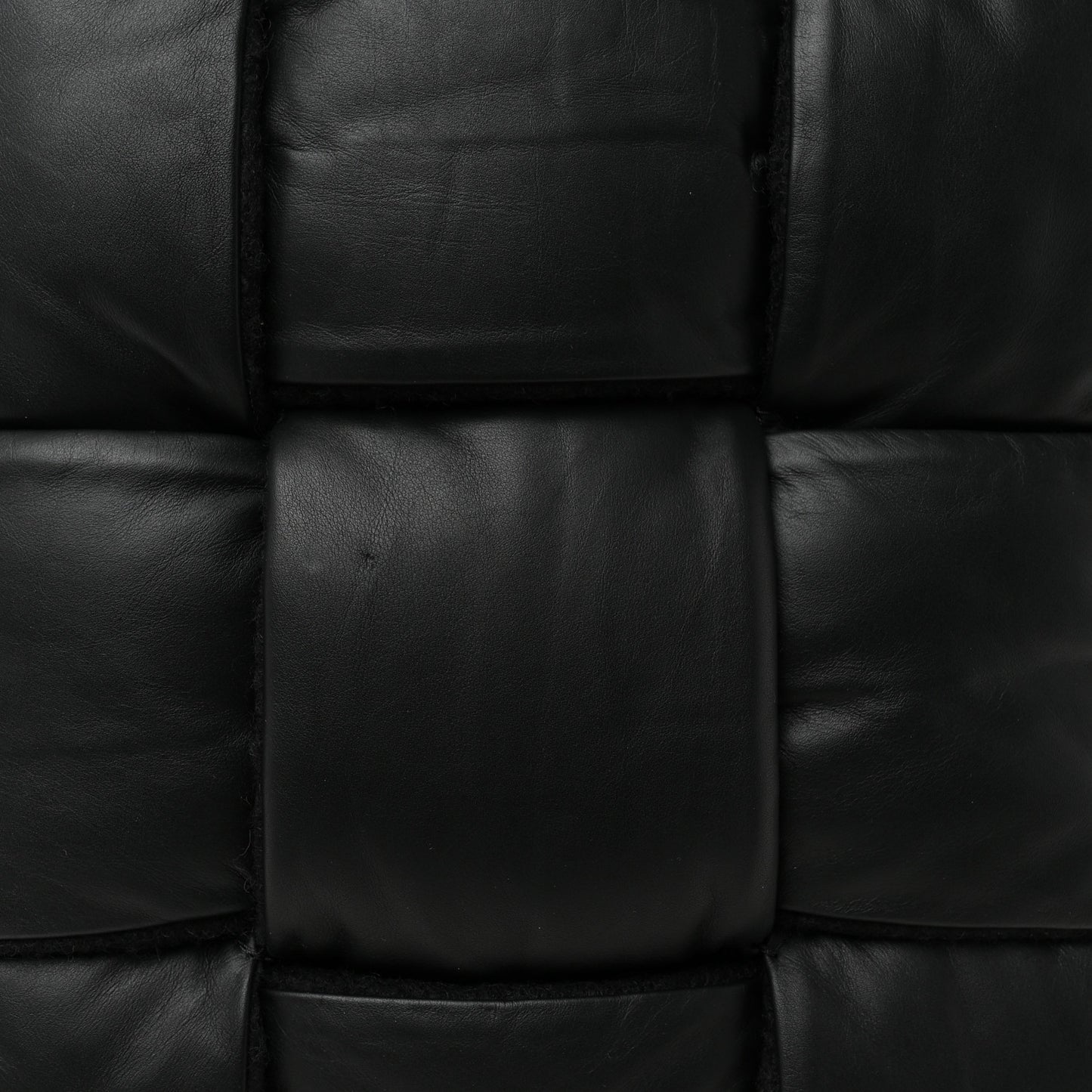 Calfskin Maxi Intrecciato Puffy Laptop Pouch Black
