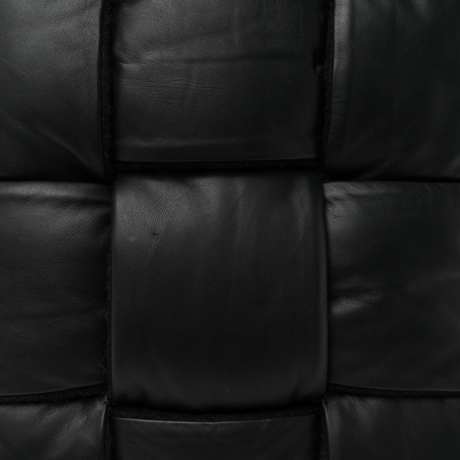 Bottega Veneta Calfskin Maxi Intrecciato Puffy Laptop Pouch Black 7 of 11