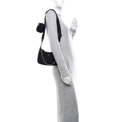 Prada Nylon Re-Edition 2005 Shoulder Bag Black 2 of 10