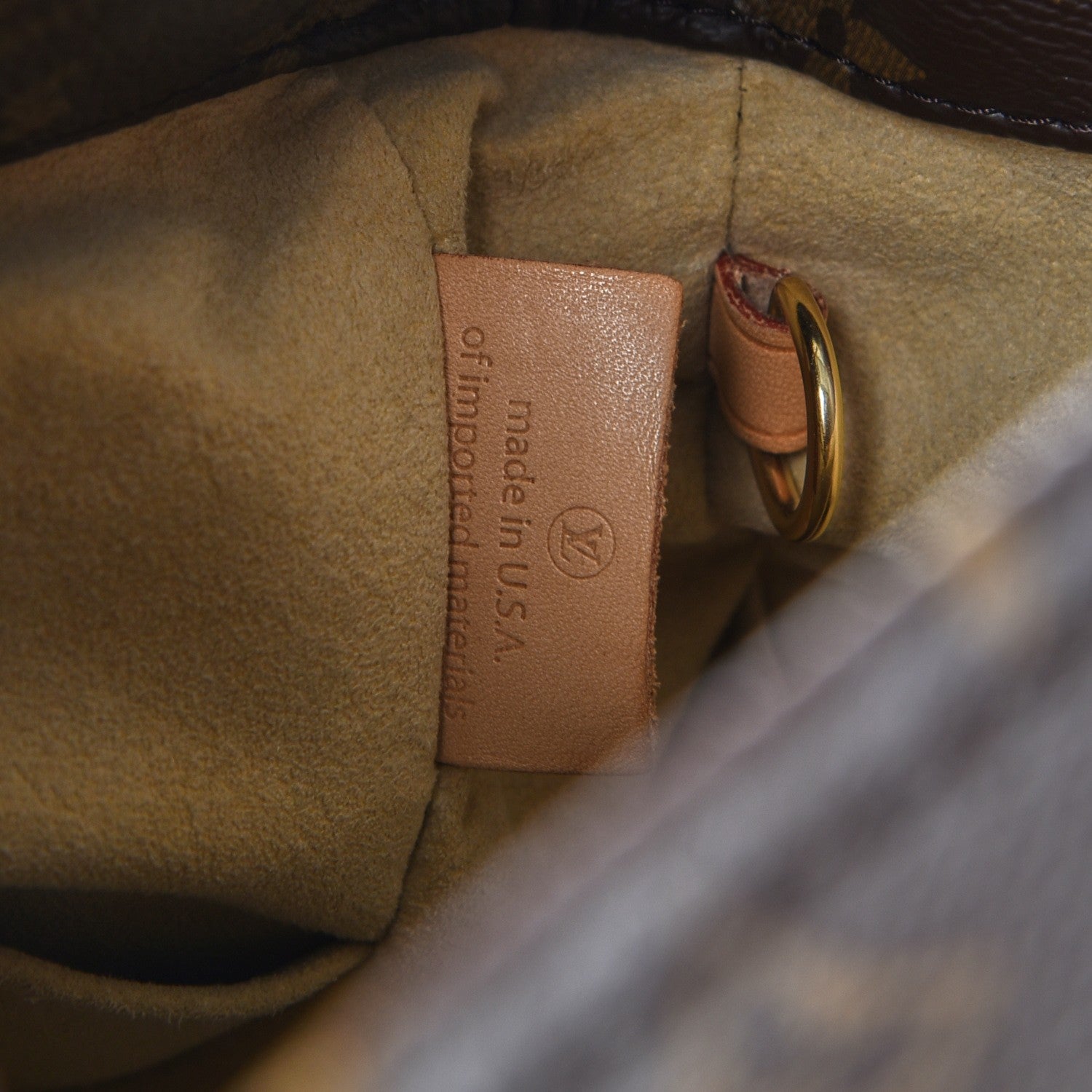 Louis Vuitton Monogram Artsy MM 7 of 8