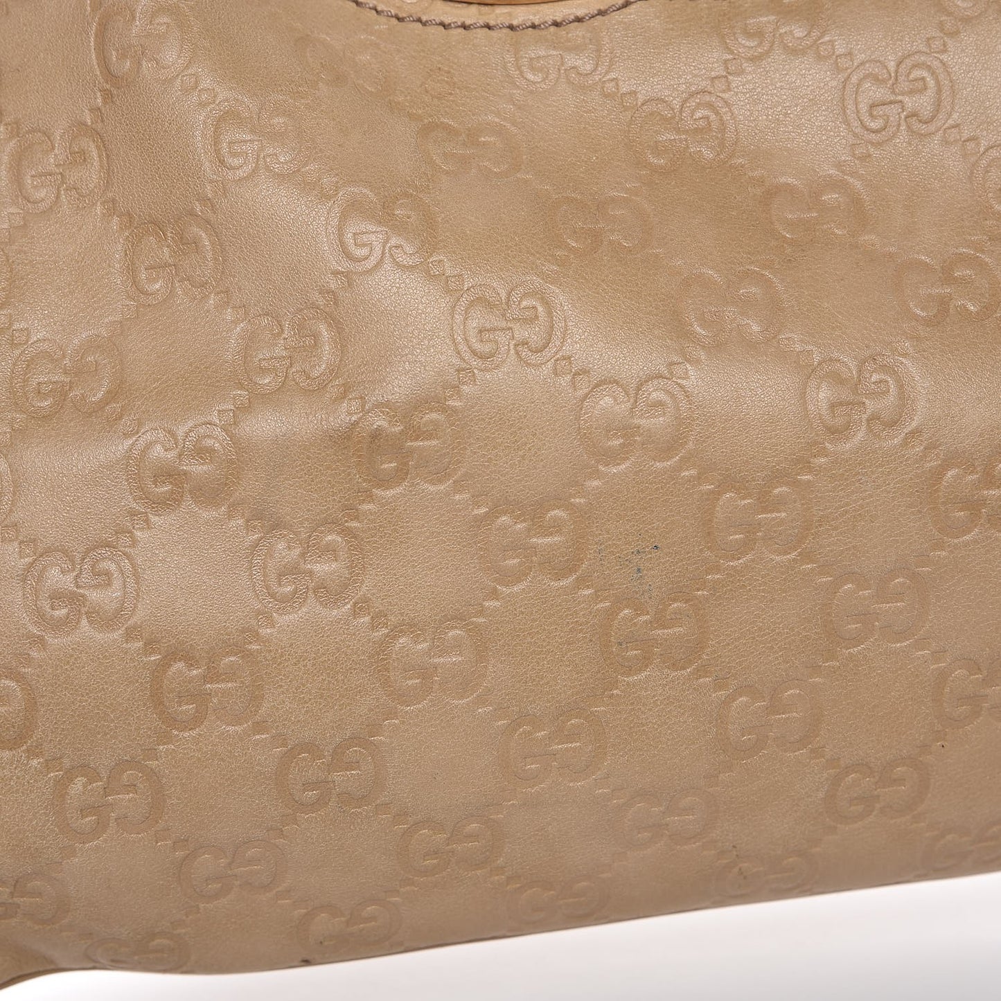 Guccissima Medium Britt Hobo Beige