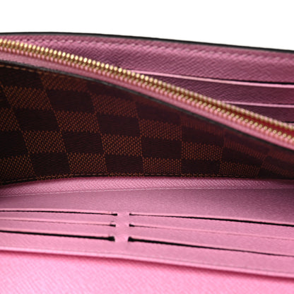 Louis Vuitton Damier Ebene 2023 Christmas Animation Ice Skating Sarah Wallet Pink 6 of 8
