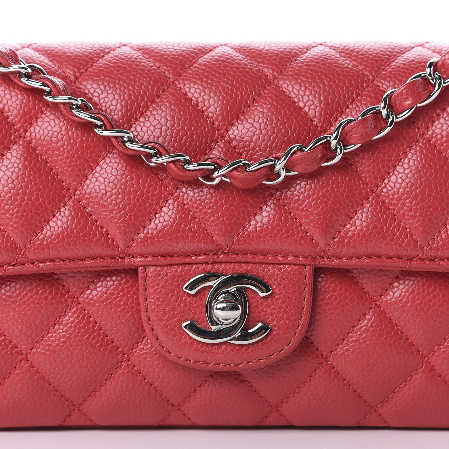 Caviar Quilted East West Flap Red