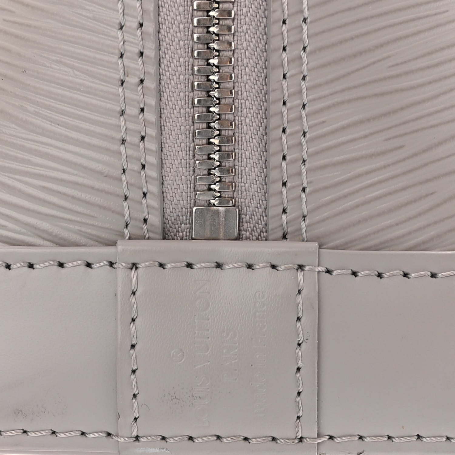 Louis Vuitton Epi Alma PM Gres 6 of 11