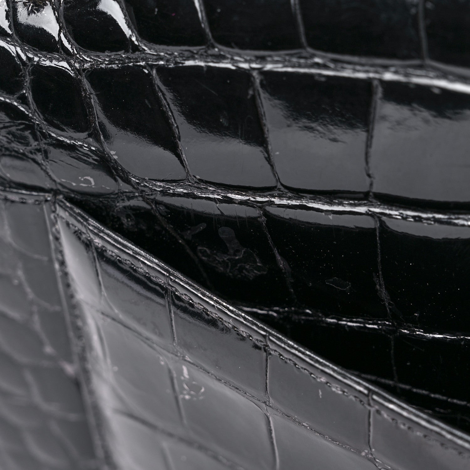 Chanel Alligator Jumbo Double Flap Black 15 of 16