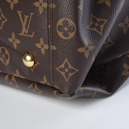 Louis Vuitton Monogram Pallas Black 15 of 15