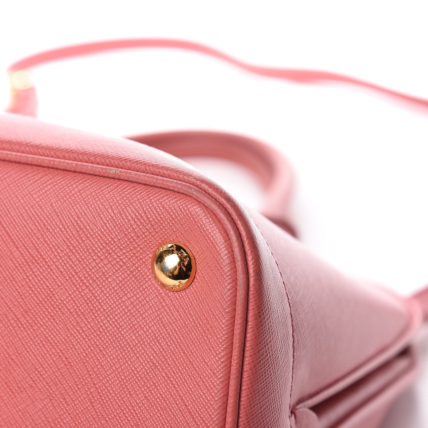 Saffiano Lux Open Promenade Tote Tamaris