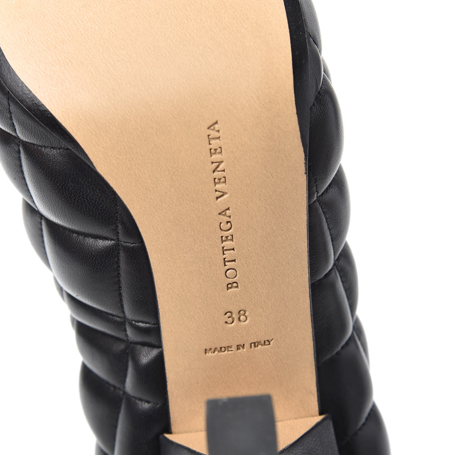 Bottega Veneta Nappa Matelasse Captoe Pumps 38 Black 6 of 7