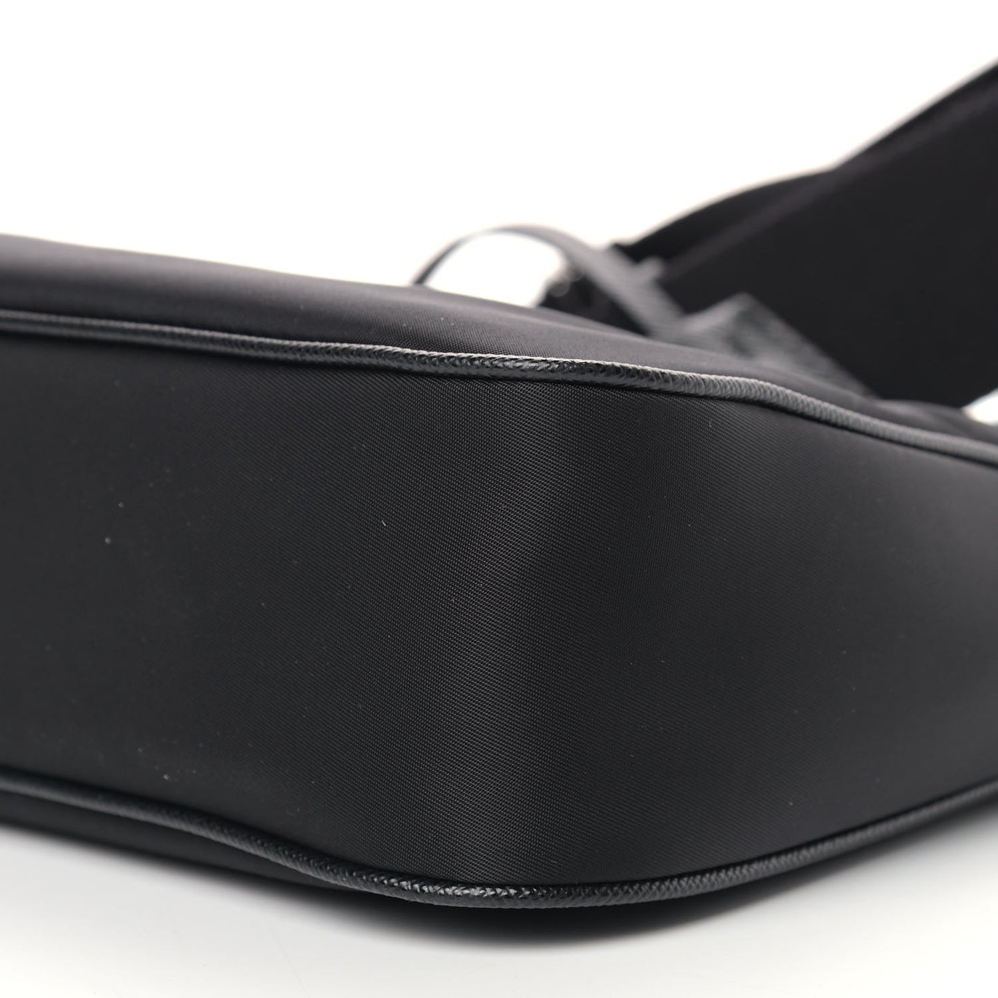 Nylon Re-Edition 2005 Shoulder Bag Black