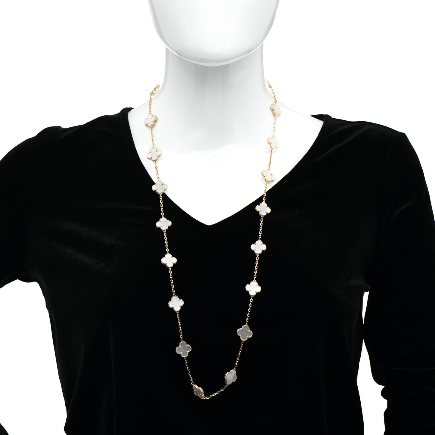 18K Yellow Gold Mother of Pearl 20 Motifs Vintage Alhambra Necklace