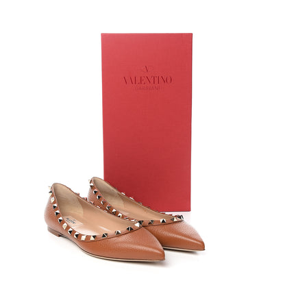 Valentino Garavani Pebbled Calfskin Rockstud Ballerina Flats 38.5 Light Cuir 9 of 9