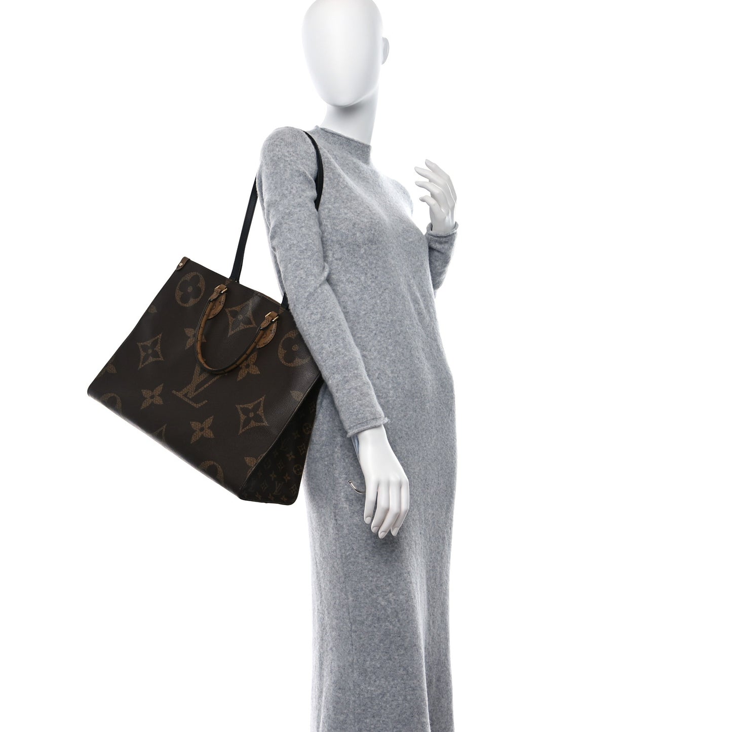 LOUIS VUITTON Reverse Monogram Giant Onthego GM