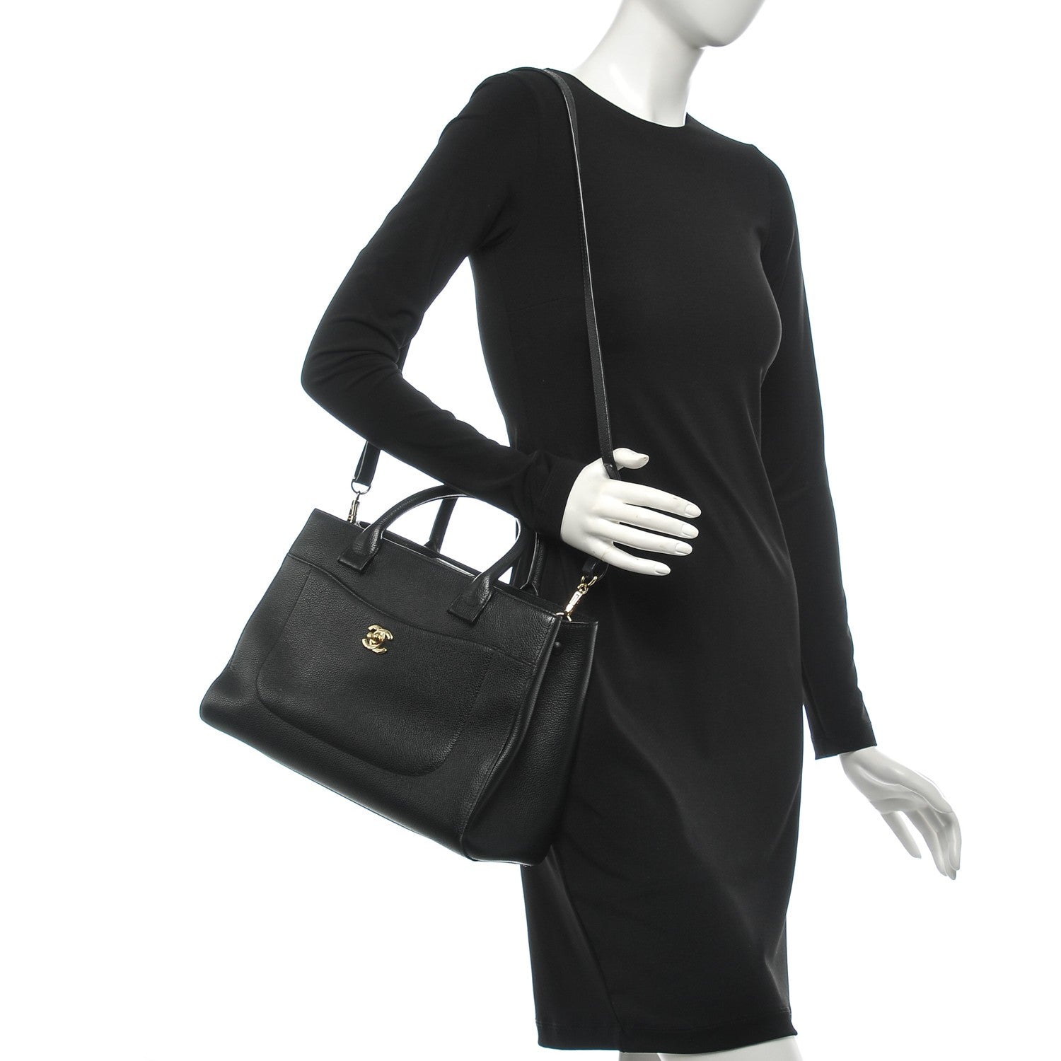 Chanel Grained Calfskin Small Neo Executive Shopper Tote Black 2 of 7