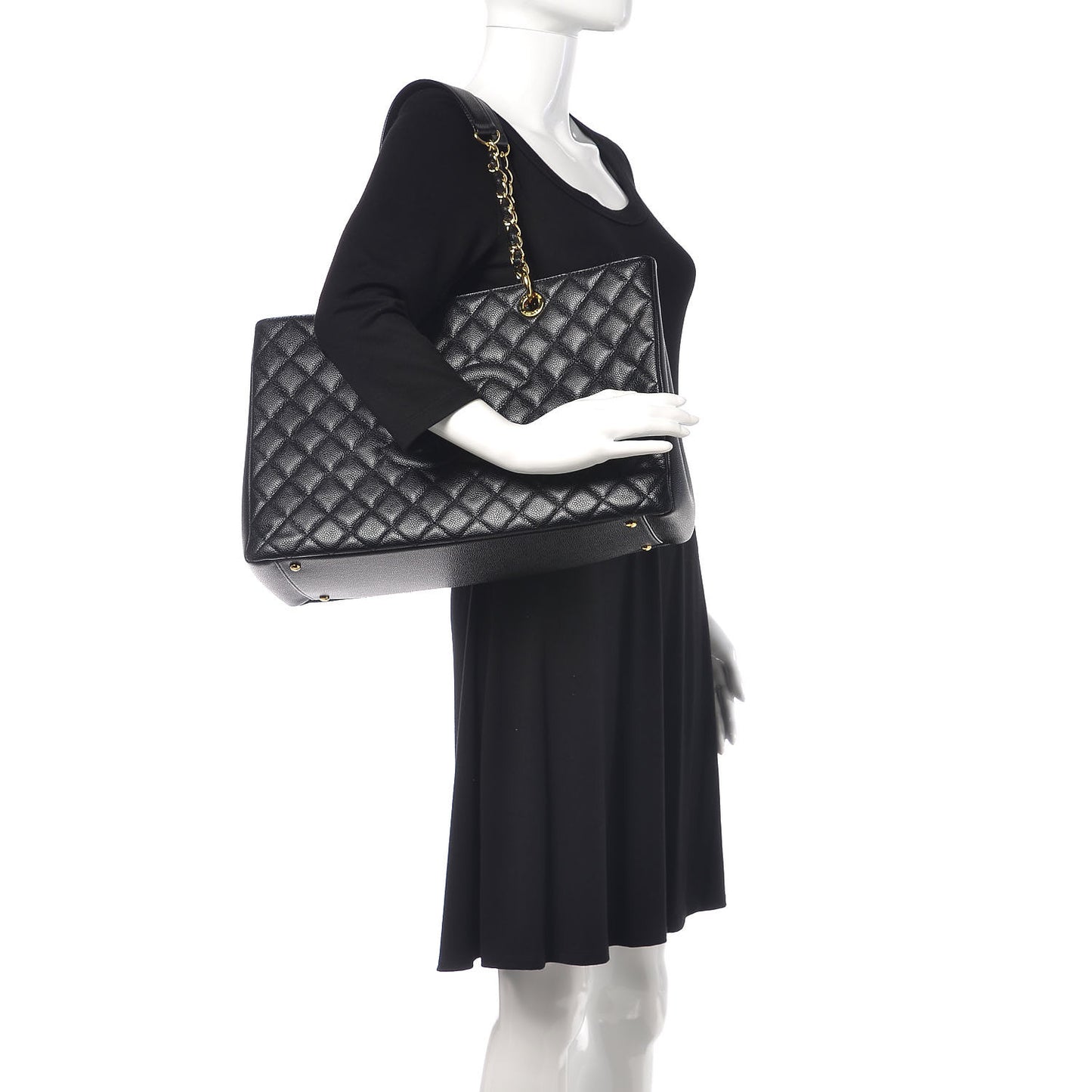 Caviar Quilted XL Grand Shopping Tote GST Black