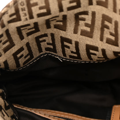 Fendi Zucchino Baguette Beige 15 of 15