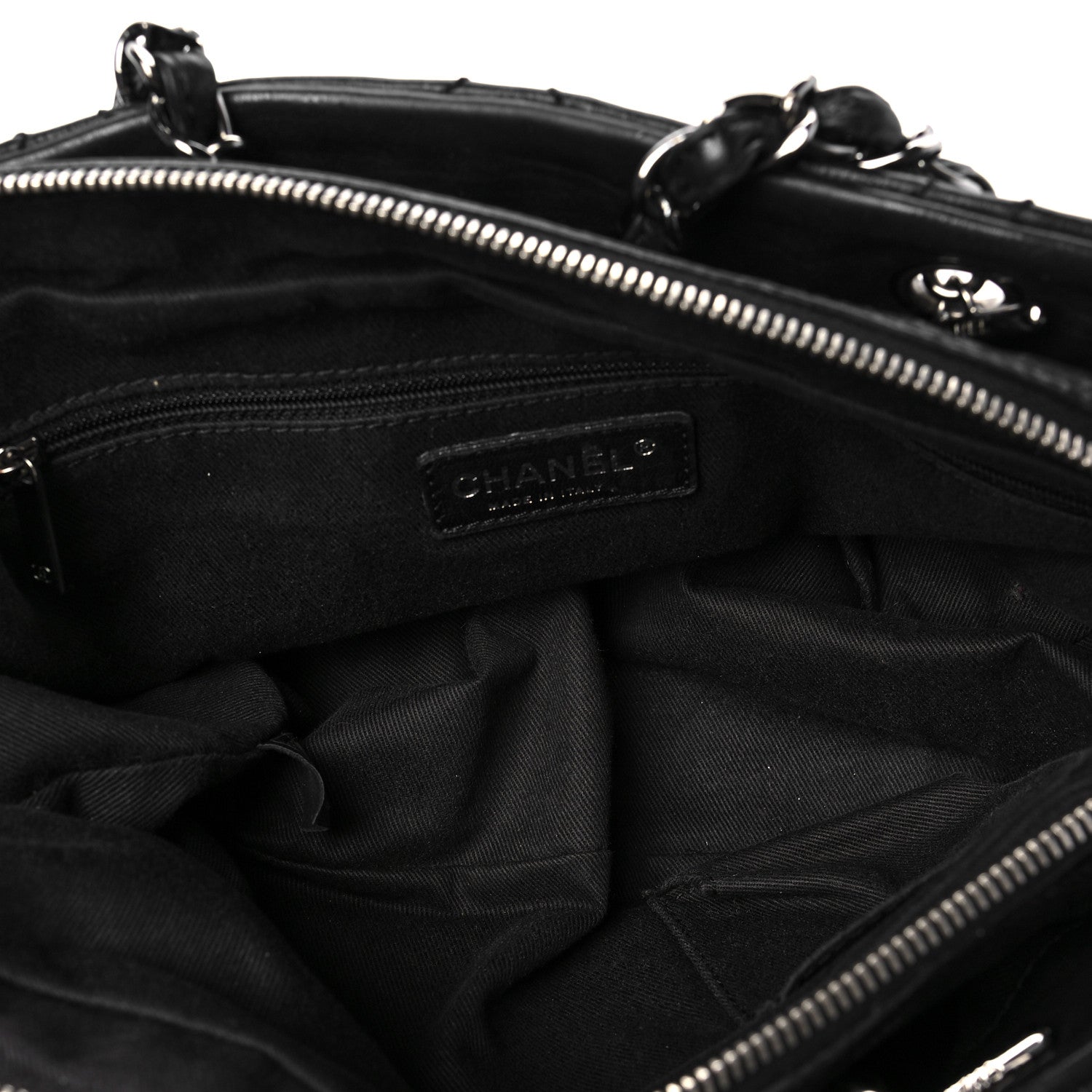 Chanel Calfskin Small Diamond Stitch Tote Black 5 of 8