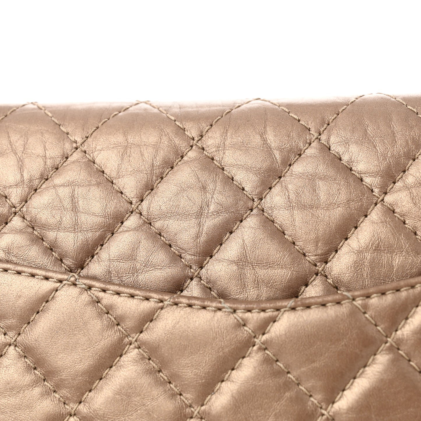 Metallic Aged Calfskin Quilted 2.55 Reissue 225 Flap Dark Gold