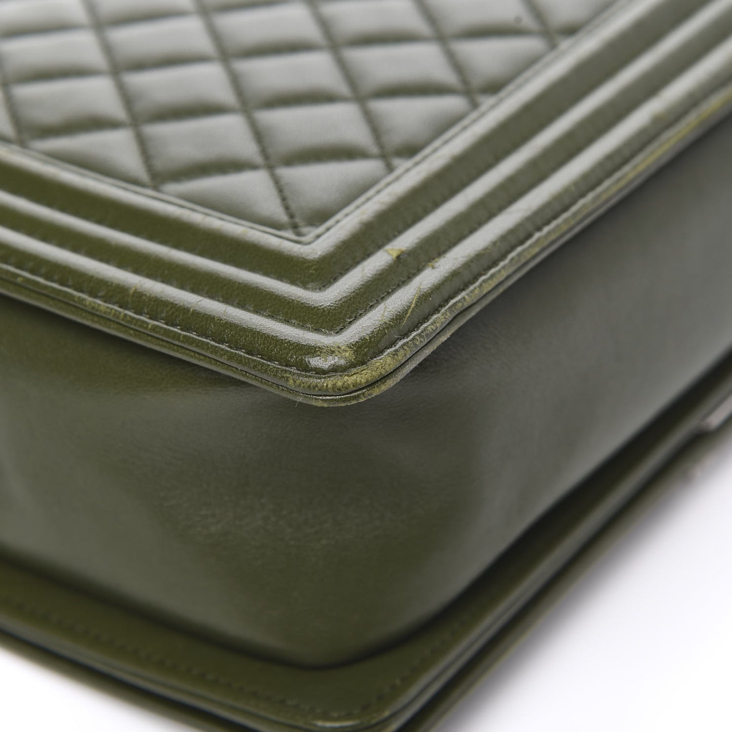 Lambskin Quilted New Medium Boy Flap Dark Green