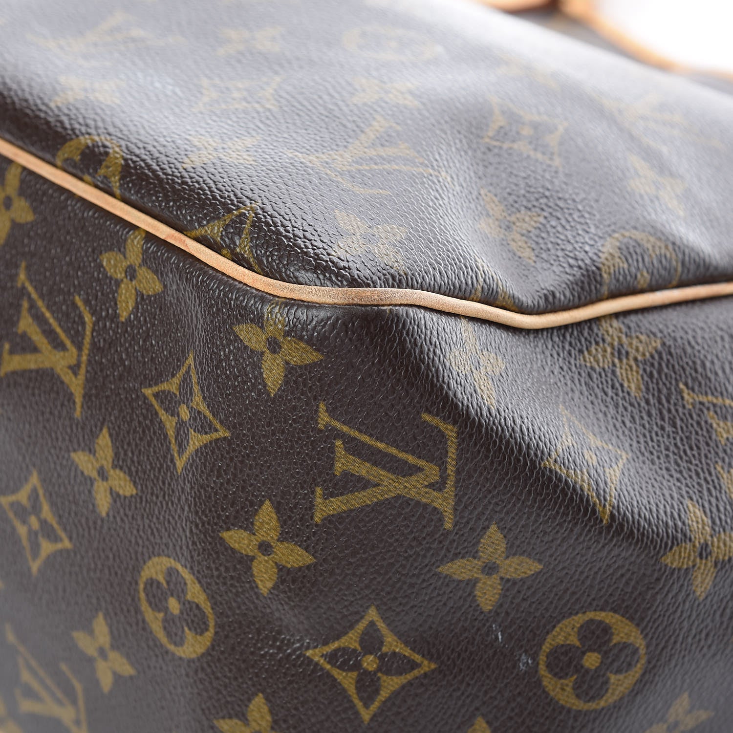 Louis Vuitton Monogram Batignolles Vertical 21 of 27