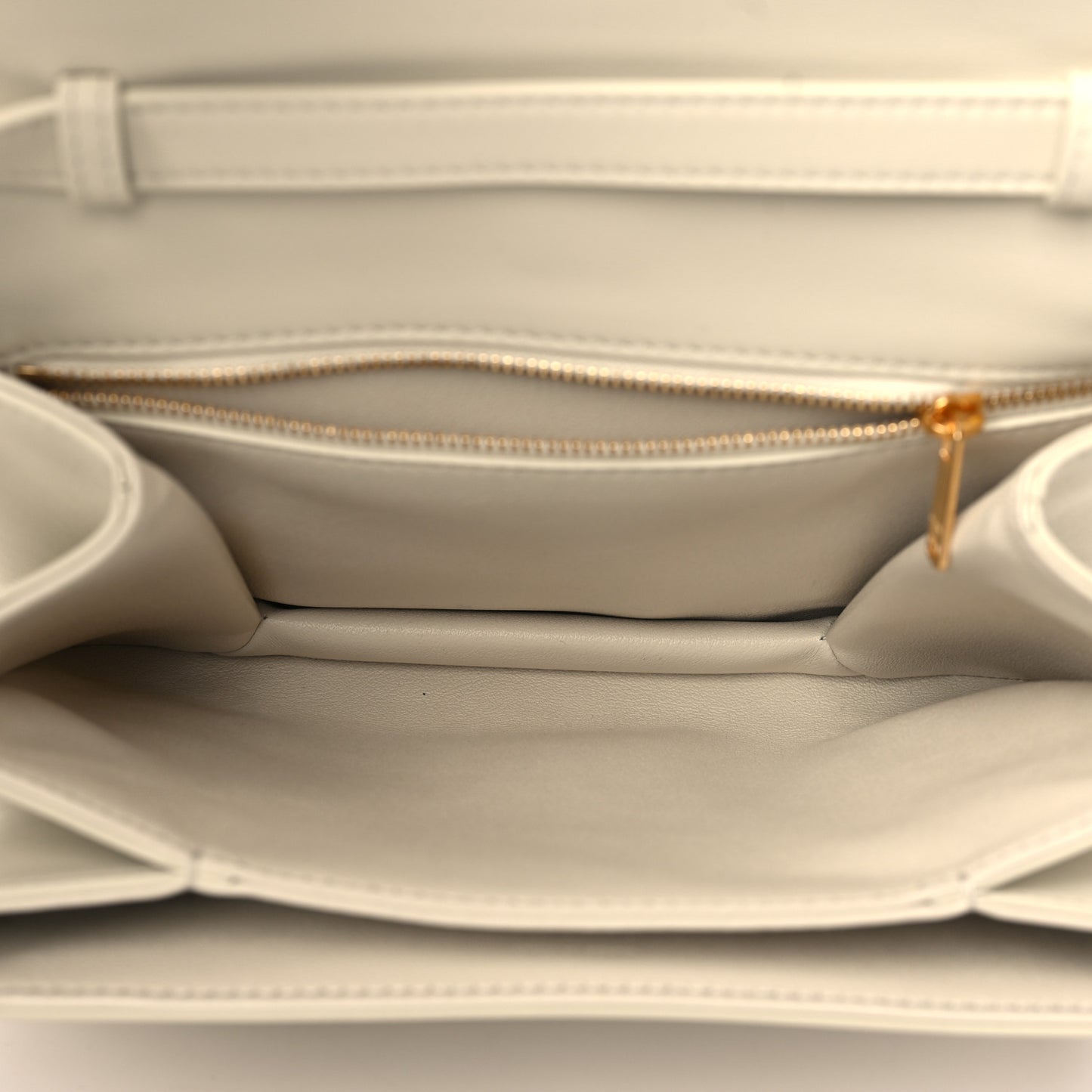 Smooth Calfskin Medium Tabou Rice
