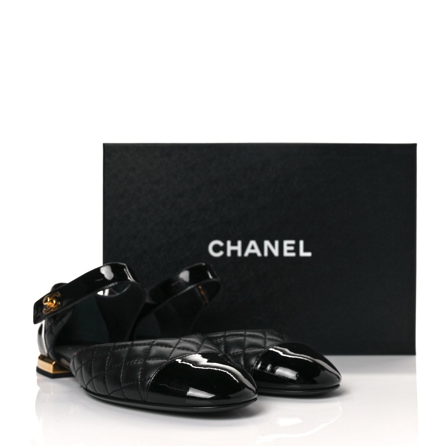 Patent Lambskin Quilted Cap Toe Ballerina Flats 39.5 Black