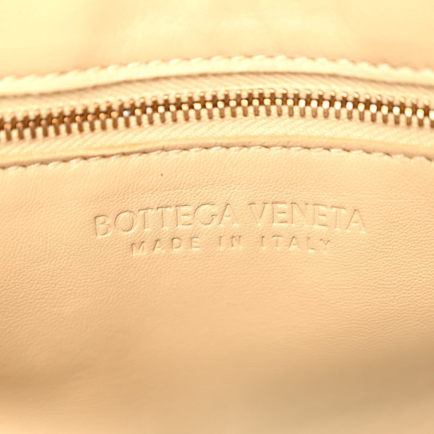 Grained Calfskin Maxi Intrecciato Cassette Crossbody Bag Porridge