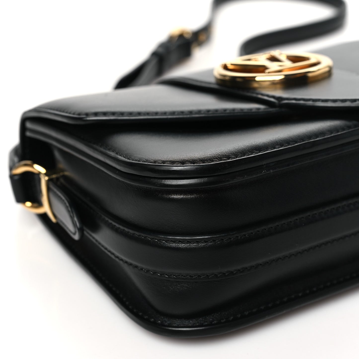 Smooth Calfskin LV Pont 9 Black