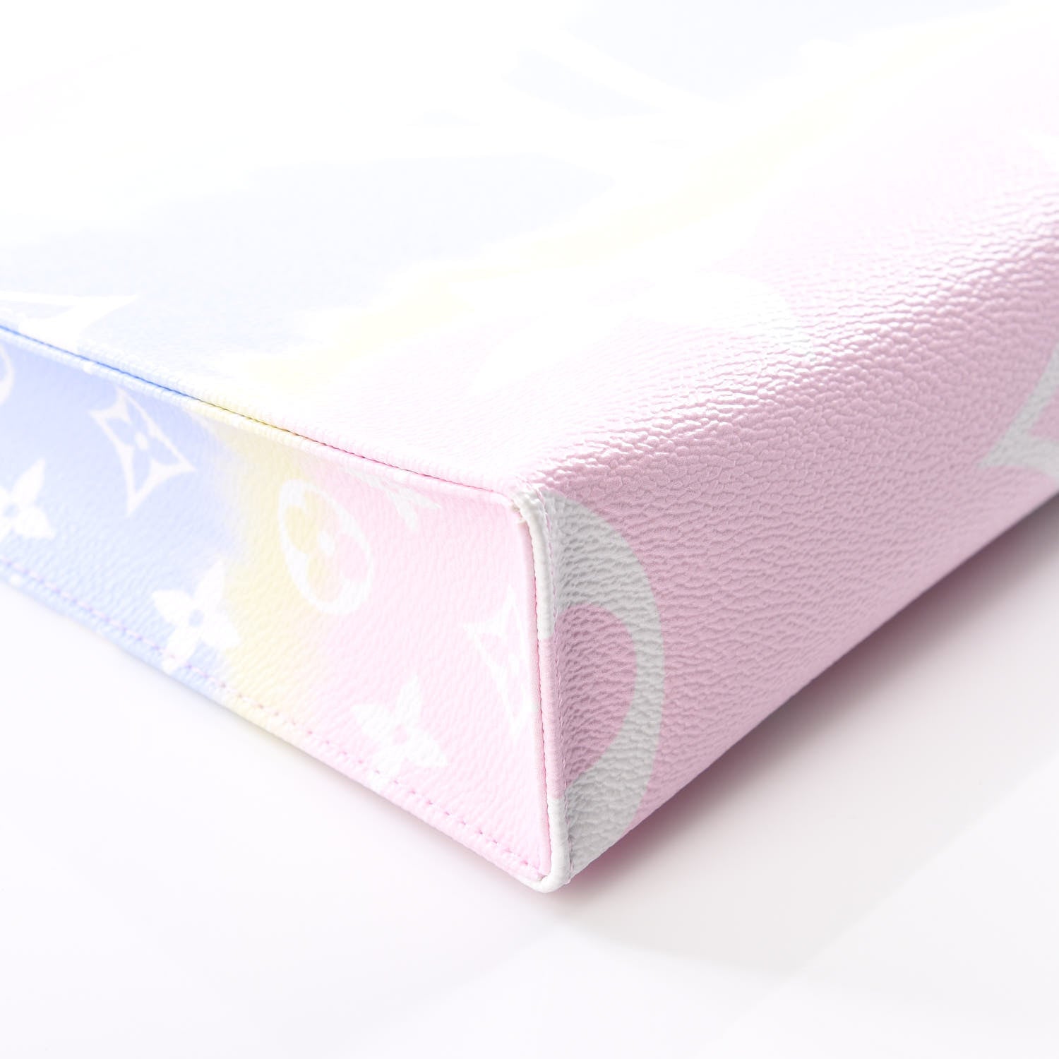 Louis Vuitton Monogram Escale Toiletry Pouch 26 Pastel 5 of 11