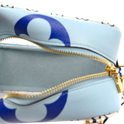 Louis Vuitton Monogram Giant Hawaii Beach Pouch Blue 5 of 10