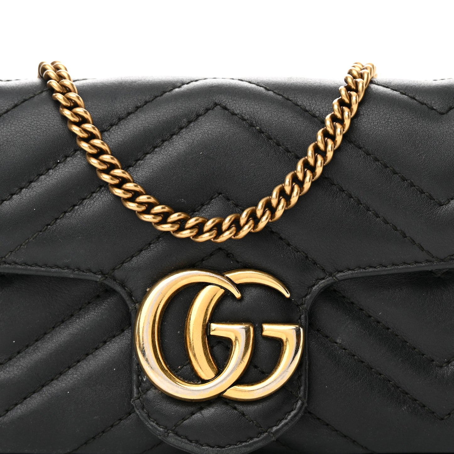 Calfskin Matelasse Super Mini GG Marmont Shoulder Bag Black