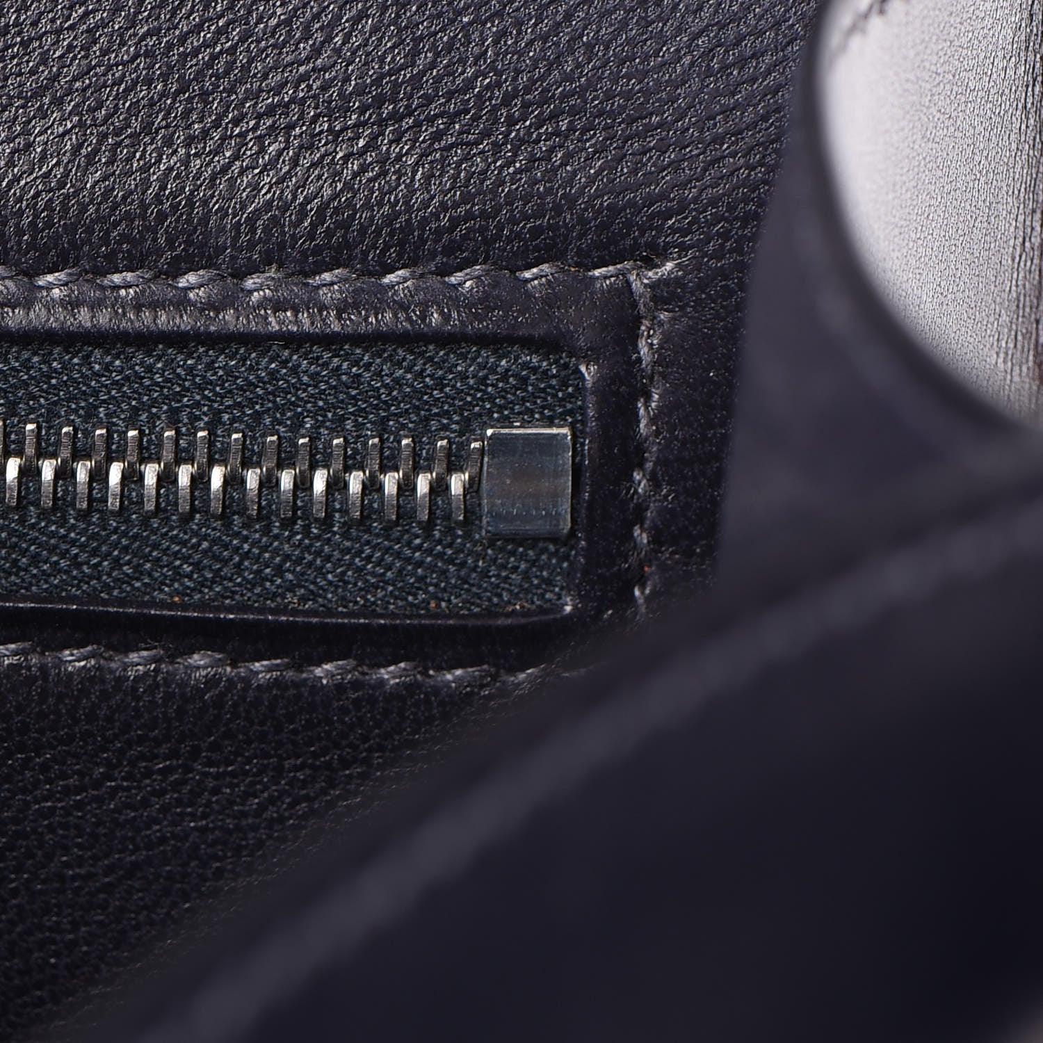 Hermes Box Constance 24 Indigo 17 of 24