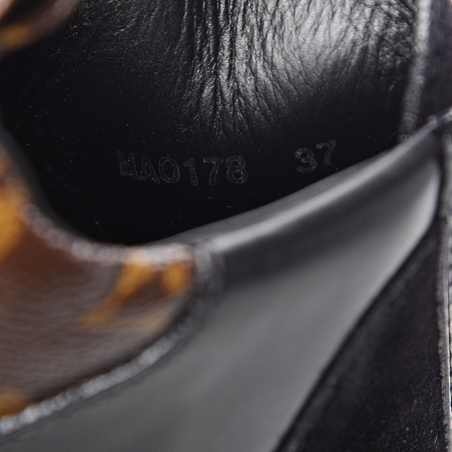 Suede Calfskin Monogram LV Black Heart Laureate Platform Desert Boots 37 Black