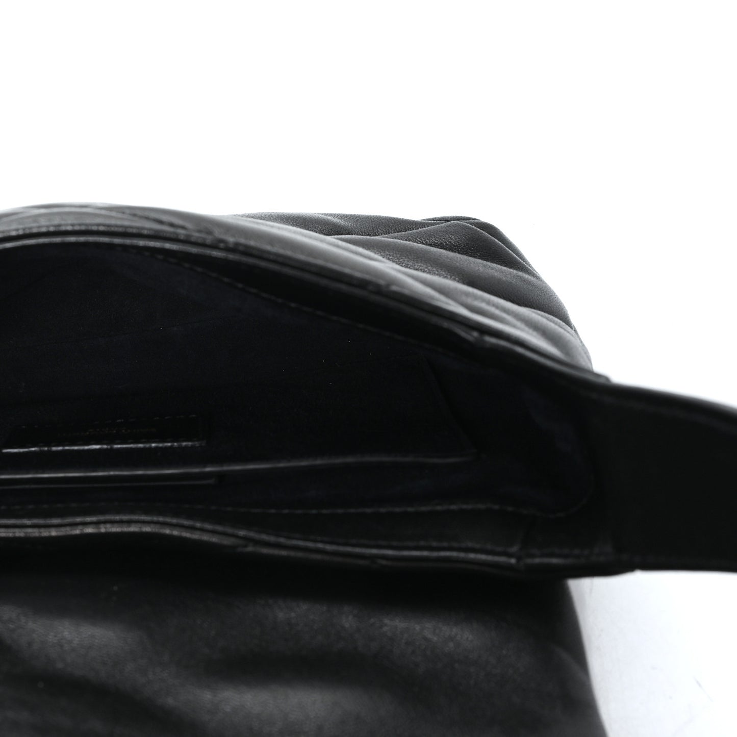 Lambskin Quilted Le 57 Diamond Shoulder Bag Black