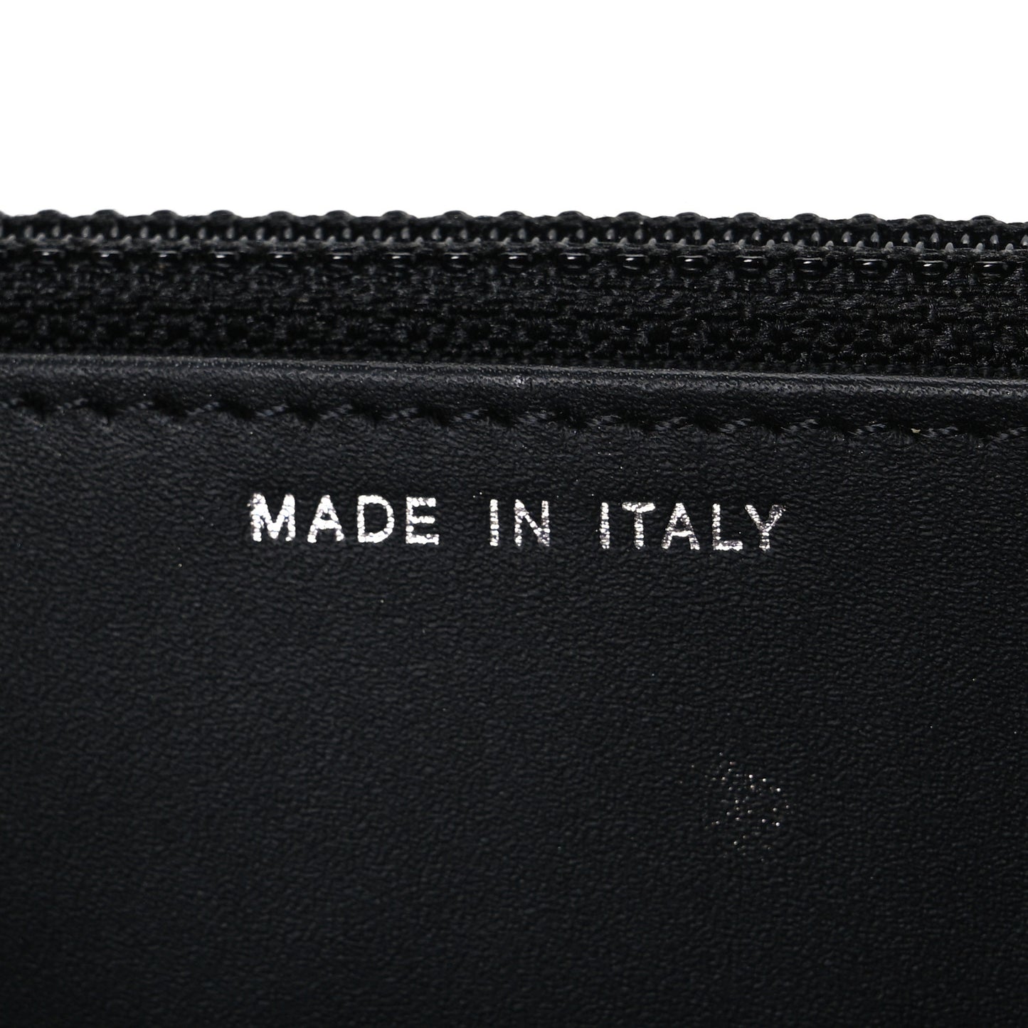 Patent Quilted Wallet On Chain WOC Black