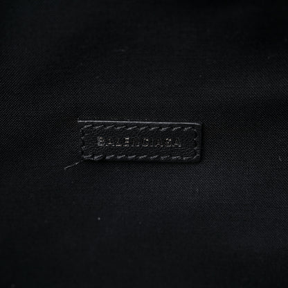 Balenciaga Smooth Calfskin Logo Large Everyday Beltpack White Black 5 of 8