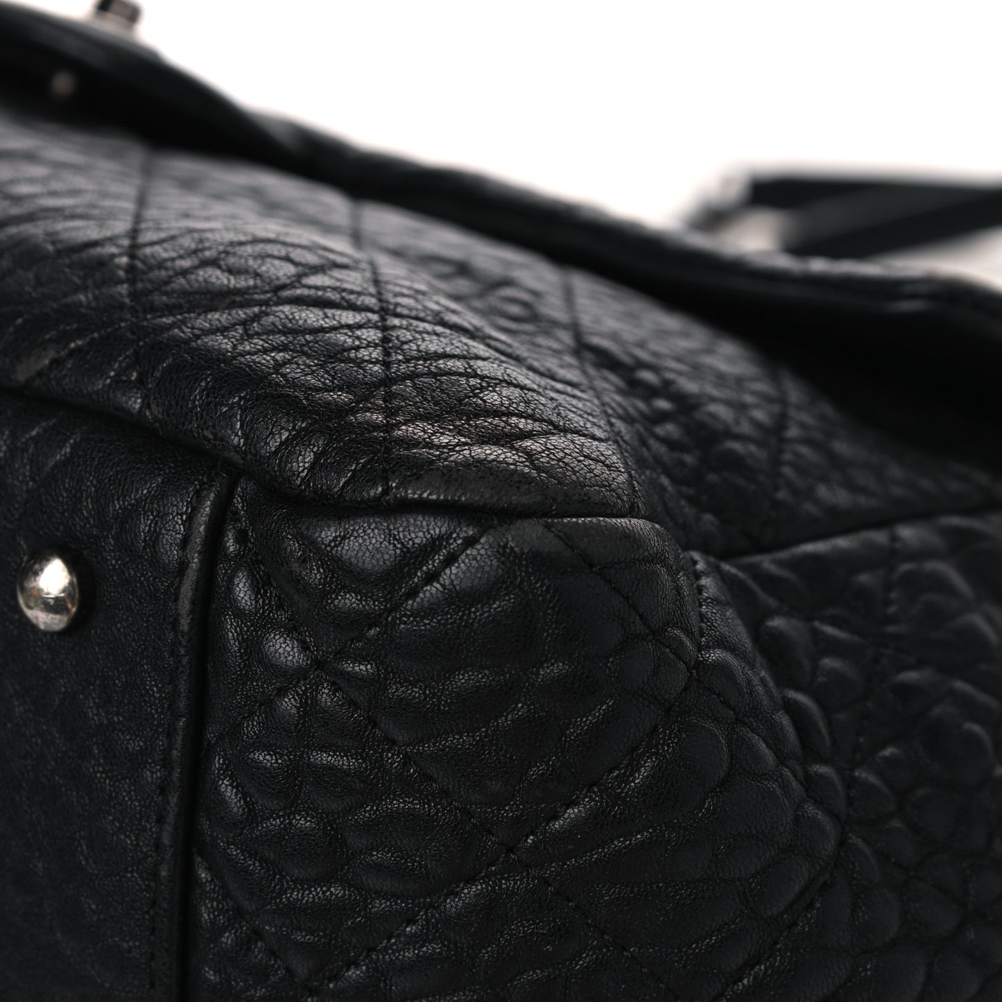 Crumpled Lambskin Quilted Large Tote Black