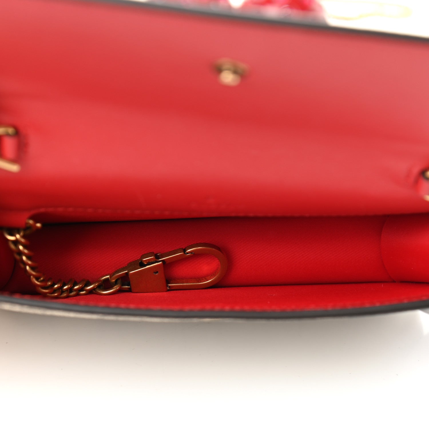 Gucci GG Supreme Monogram Mini Cherry Chain Bag 5 of 10