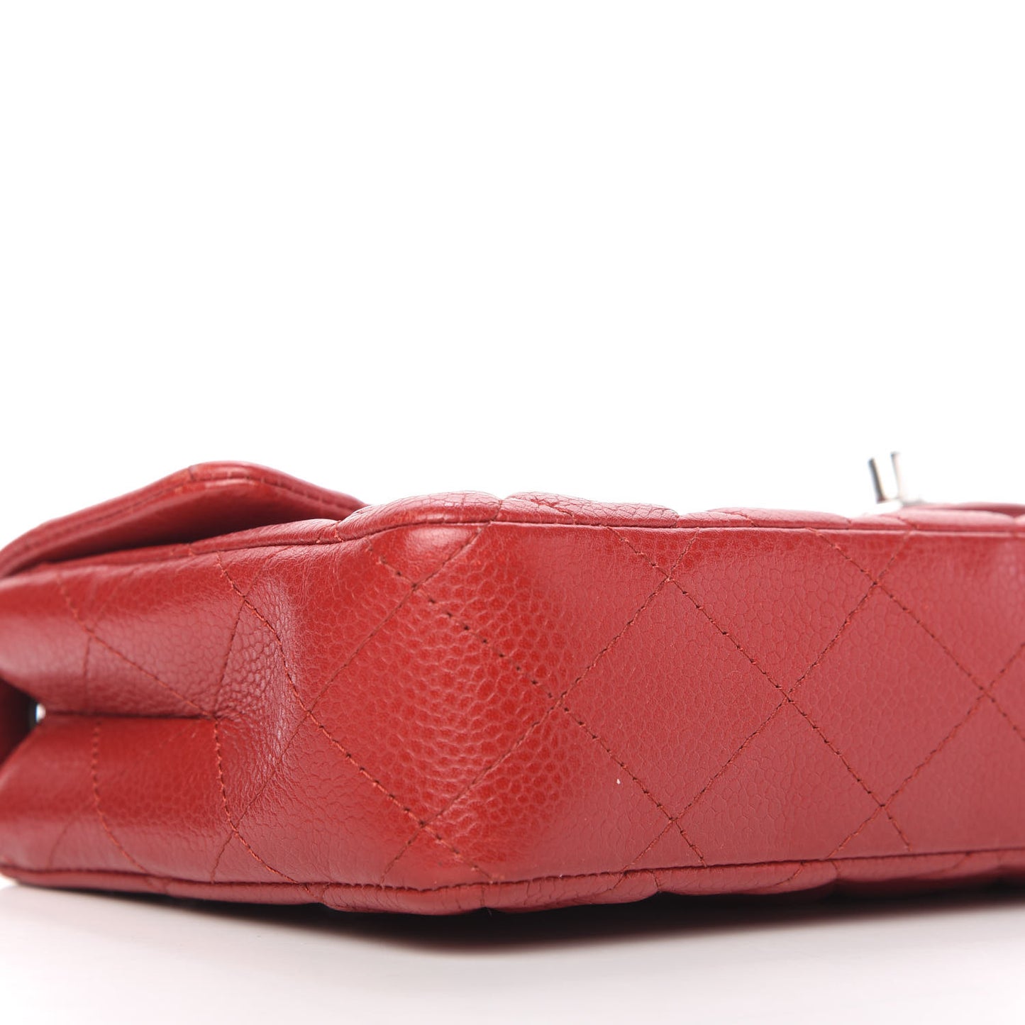 Caviar Quilted East West Flap Red