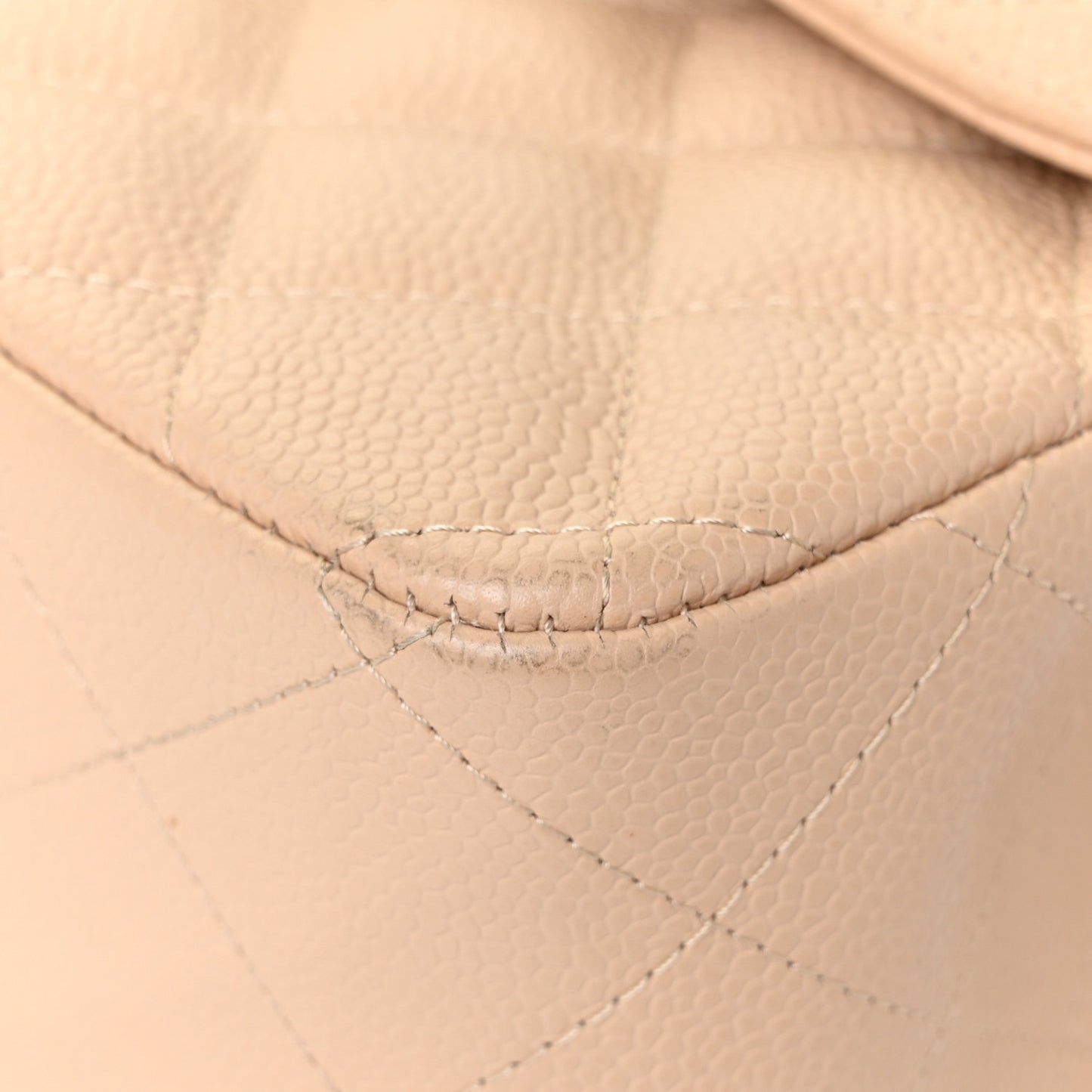 Caviar Quilted Jumbo Double Flap Beige Clair