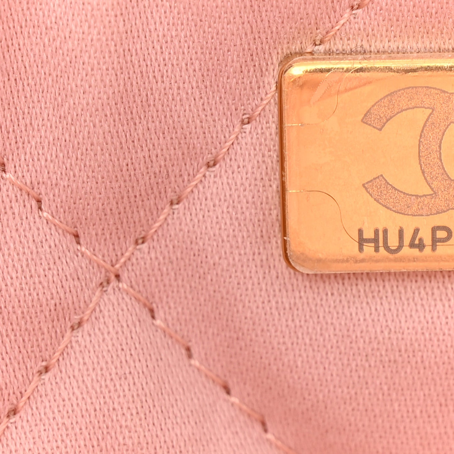 Shiny Calfskin Quilted Mini Chanel 22 Light Pink
