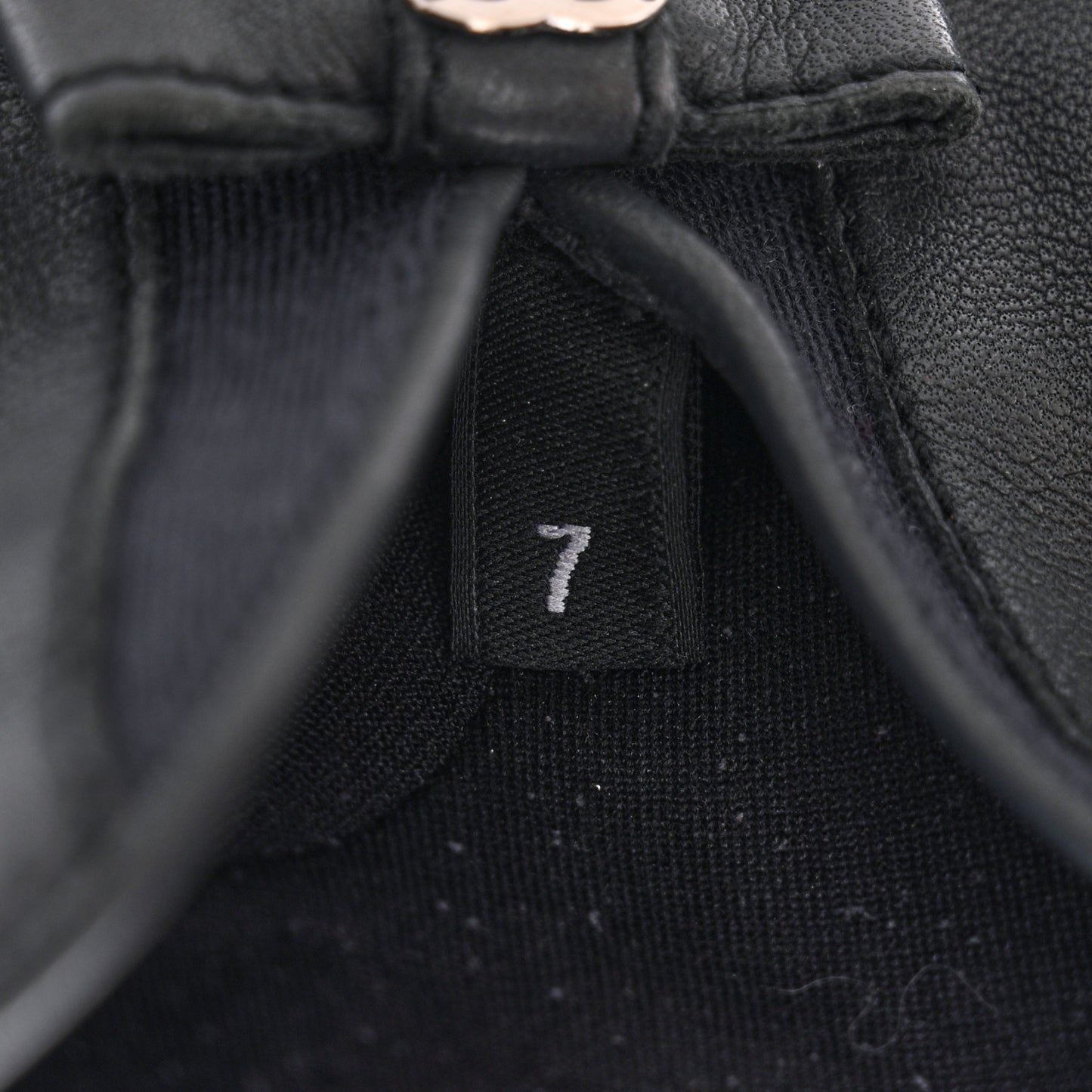 Lambskin CC Bow Gloves 7 Grey