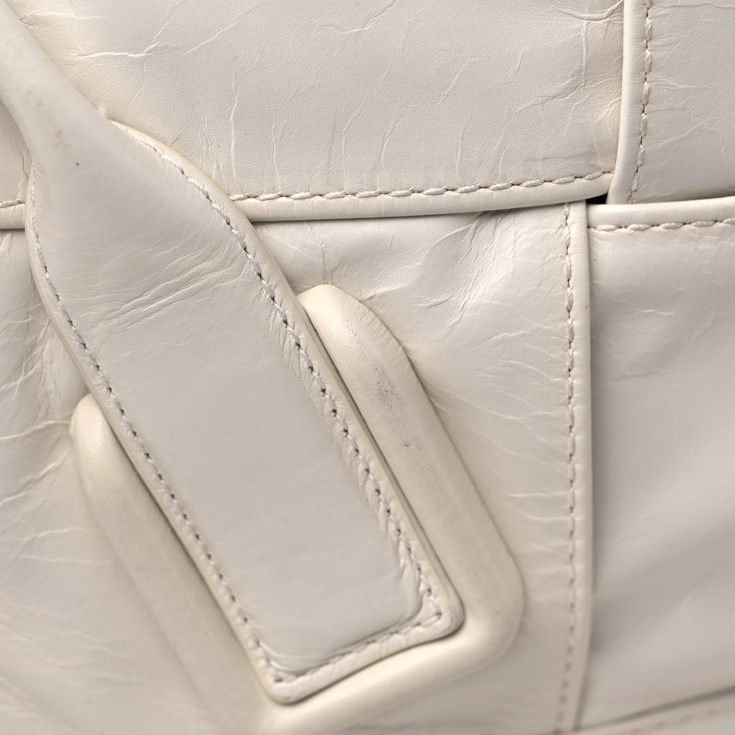 Paper Calfskin Maxi Intrecciato Small Arco Slouch Plaster